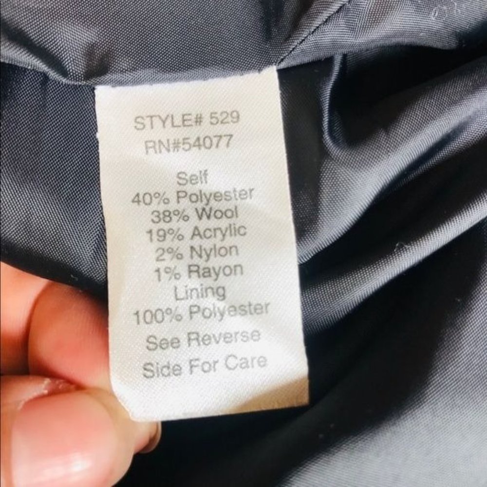 40% OFF SALE❗️ CAbi Tweed Moto Blazer Jacket Boucle Womens Size 10 - Picture 11 of 11
